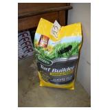 SCOTTS TURF BUIDER WEED AND FEED