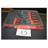 NEW 10 PC SNAP ON SCREWDRIVER SET