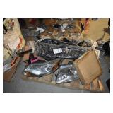 SKID OF AUTOMOTIVE PARTS
