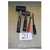 HAMMER AND PRY BAR LOT