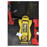 FLOOR JACK