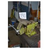 WILTON VISE BUYER REMOVES
