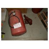 AIR TANK AND BROKEN VISE