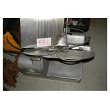 COMMERICAL MEAT SLICER