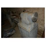 VINTAGE VERY HEAVY LATHE