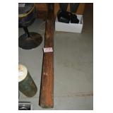 BARN BEAM AROUND 8 FT