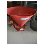 3 POINT BROADCAST SPREADER