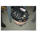 BOSTITCH AIR COMPRESSOR