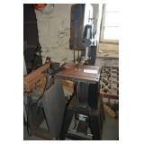 BAND SAW