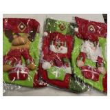 (3) nos Christmas stockings