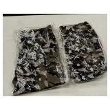 2 pair of camo size S/M stretch pants possibly