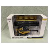 1/64 New Holland CR11 Combine w/ heads