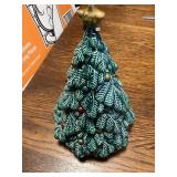 Christmas tree decor piece has chip