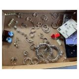 Lot of earrings