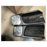Tow mirrors