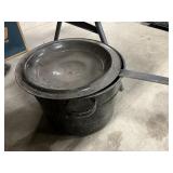 Galvanized pot with fryer basket