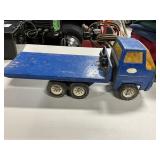 Vintage Tonka  XR-101  flatbed wrecker