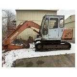 Hitachi Exavator w/3 buckets