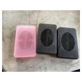 (3) Nintendo DS game cases