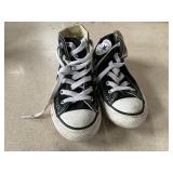 Shoes marked Converse all stars sz 11.5 youth