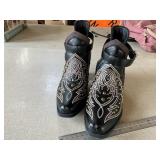 Western style womenï¿½s booties sz 6