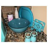 Salt and pepper shakers mixing bowl, napkin