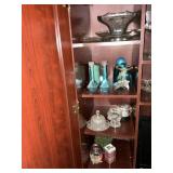 4 shelves of glassware