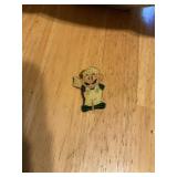 1988 Nintendo Luigi pin
