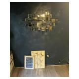 3 pieces of wall decor