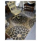 Rug in right side bed room