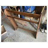 Wooden quilt rack