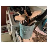 Kitchen utensils