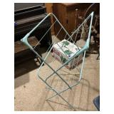 Fold up drying rack for clothes