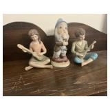 Gnome and 2  musical people figures