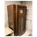 Wardï¿½s airline tube type radio