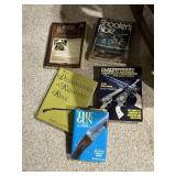 1 lot of gun books