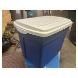 Tote with lid lid us cracked