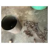 Small bucket and small chains