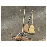 Job push broom and 2 Normal brooms
