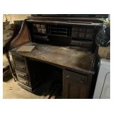 Roll top desk bring help