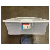 Tote with lid