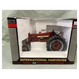 1/16 Farmall 350 Gas Wide Front tractor