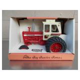 Toy Tractor Times international 1456