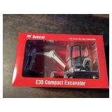 Bobcat E35 Compact Excavator 1:25