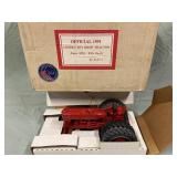 1/16 Farmall Super MTA w/ duals. Yoder-Goshen show