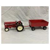 1/16 International 544 with wagon
