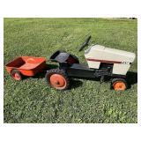 JI Case 94 Series Pedal Tractor w/ Cart