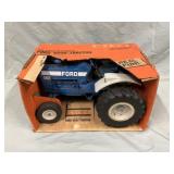 1/12 Ford 8600 Tractor in Orange Box
