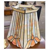 Tiffany style lamp shade