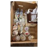 Avon Albee dome figures lot